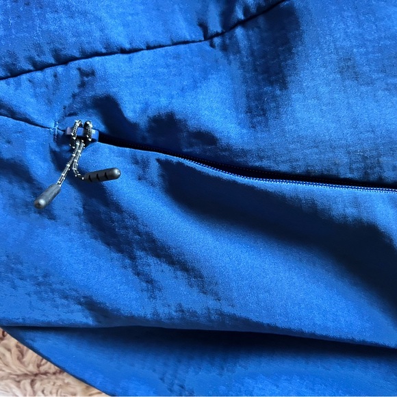 Adidas windbreaker jacket - Picture 4 of 10